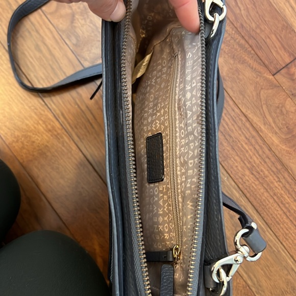 Grey Kate Spade cross body bag - Picture 3 of 3
